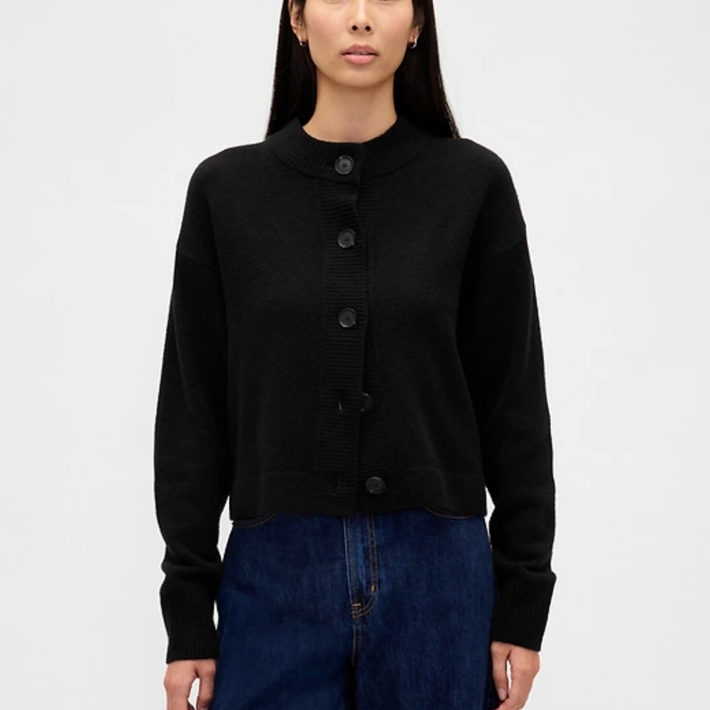 Gap Cashsoft Oversized Chunky Cardigan Black Sweater